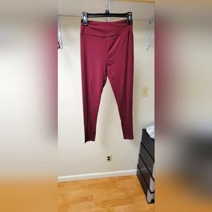 Lularoe leggings size one size. Burgundy